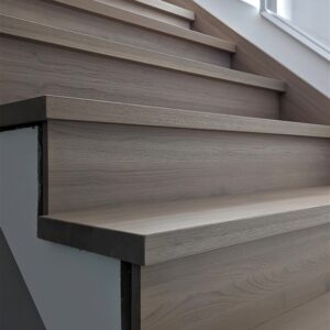 Oak steps with surrounds