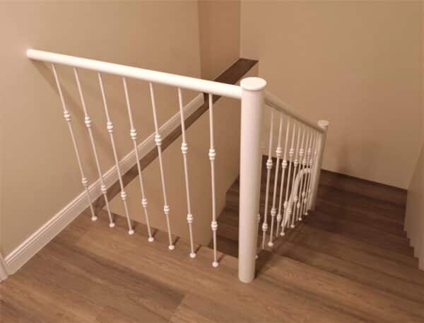 Handrails made of round wood