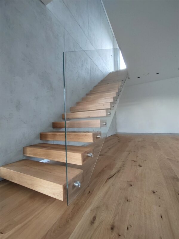 Frameless glass railings Vilnius