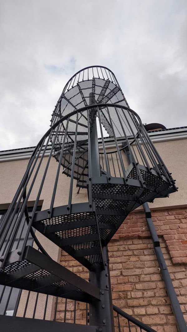 Twisted metal staircases