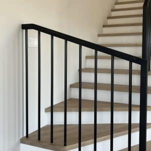 Metal internal railings