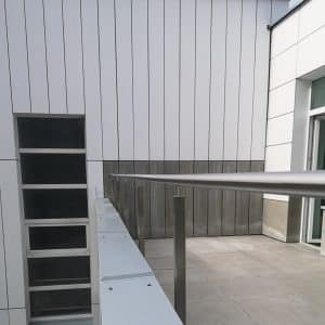 Balcony railings